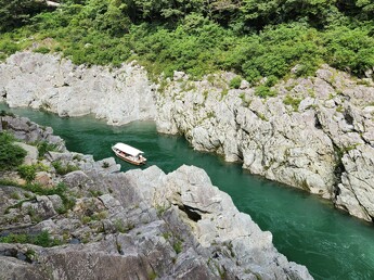 大歩危峡観光遊覧船