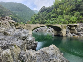 久喜沈下橋